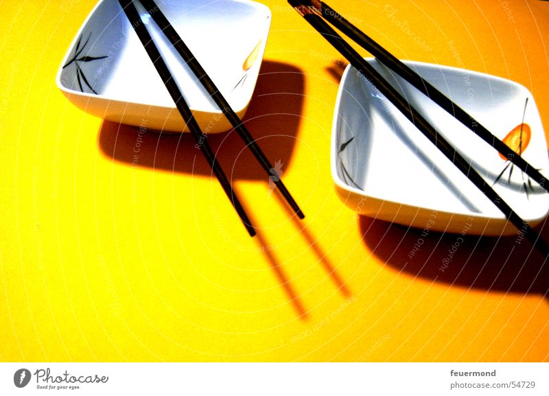 Asien für 2 China Japan Essstäbchen Fernost Schalen & Schüsseln Sushi gelb Ernährung skewer far east