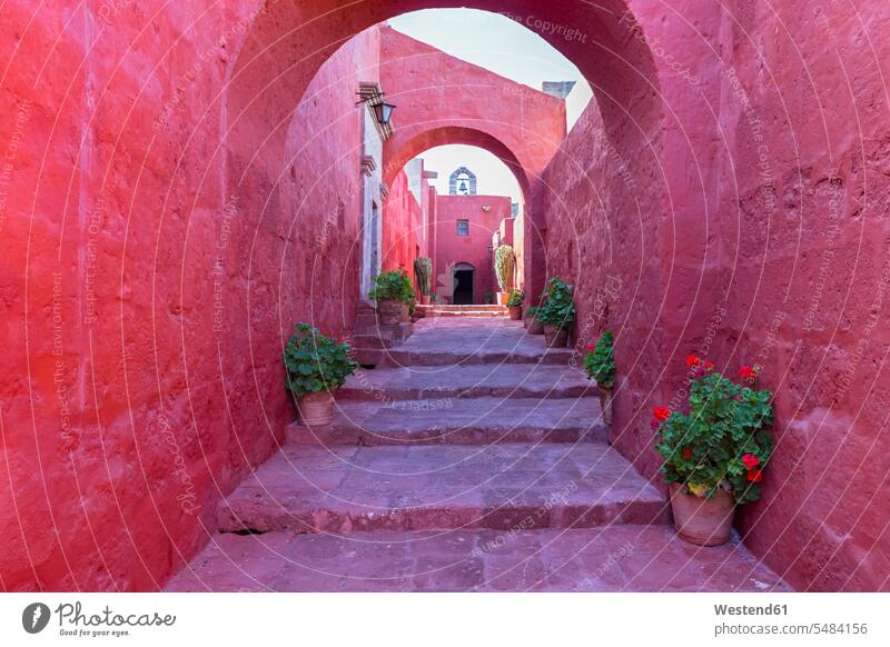 Peru, Arequipa, Kloster Santa Catalina, Gasse Stufen Treppe Treppenstufe Treppenstufen Klosteranlage Architektur Baukunst Sonnenlicht Sehenswürdigkeit