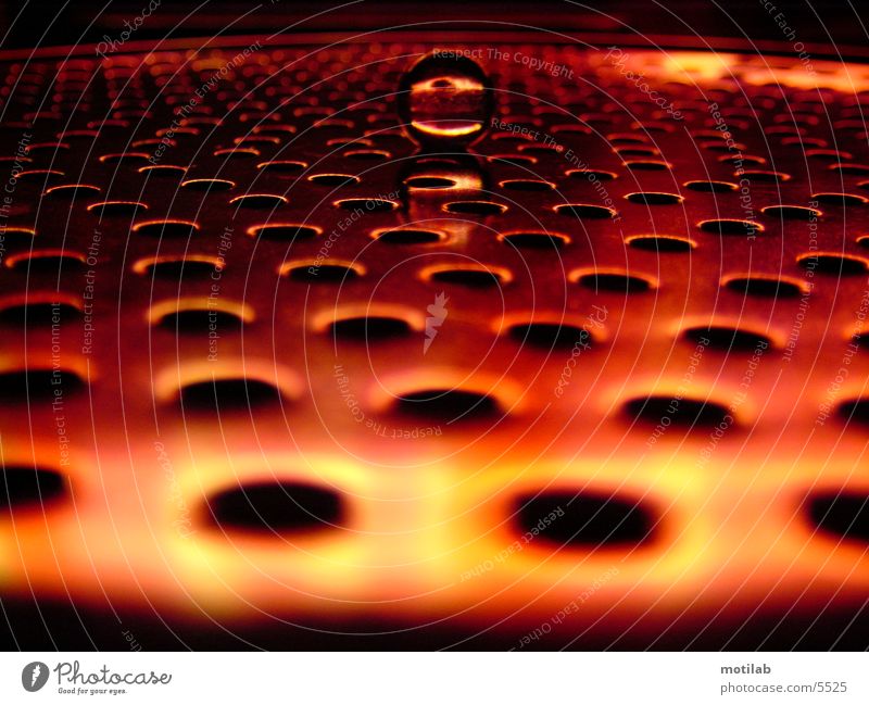Murmel im roten Neonschein °1 Licht Fototechnik Kugel Reaktionen u. Effekte Lichterscheinung