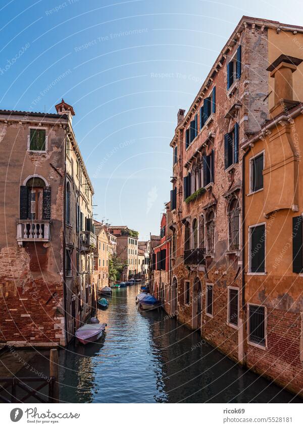 lizenzfreies Historische der von Altstadt Gebäude ein in in Photocase Venedig Italien Stock Foto - von