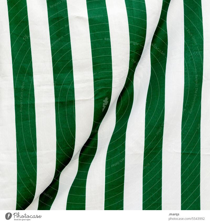 Gestreift Markise Streifen Linie Muster abstrakt Nahaufnahme Farbe weiß Schutz Stoff Strukturen & Formen grün