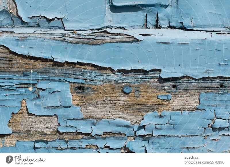 blaue farbe blättert ab Farbe abblättern verwittern Holz Witterung alt Vergänglichkeit Strukturen & Formen Verfall Wandel & Veränderung Lack kaputt verfallen