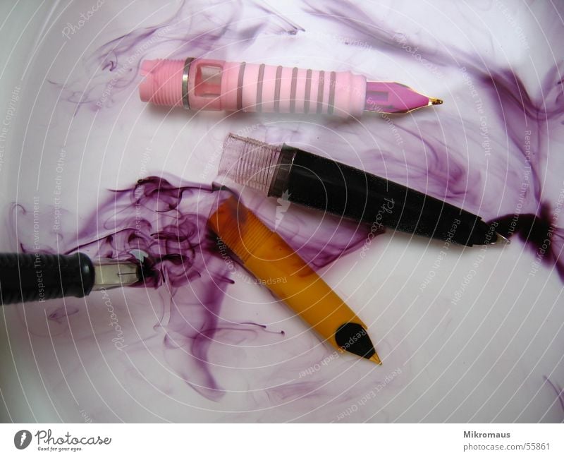 Schreib mal wieder - die Zweite Tinte Wasser Füllfederhalter schreiben Farbe Farbstoff mehrfarbig Reinigen Schreibgerät obskur Schmiererei