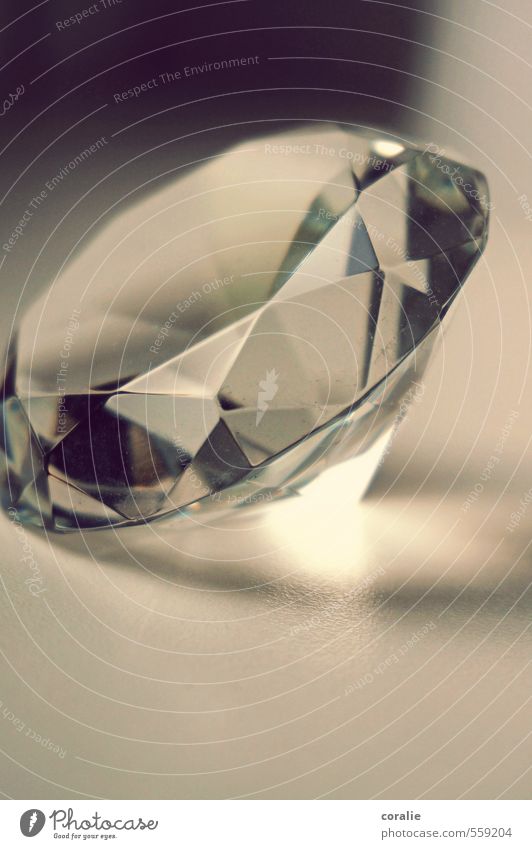 klunker Schmuck Kitsch Krimskrams Sammlerstück Glas Kristalle bezaubernd Zauberei u. Magie teuer Kostbarkeit Diamant Edelstein Kristallstrukturen durchsichtig