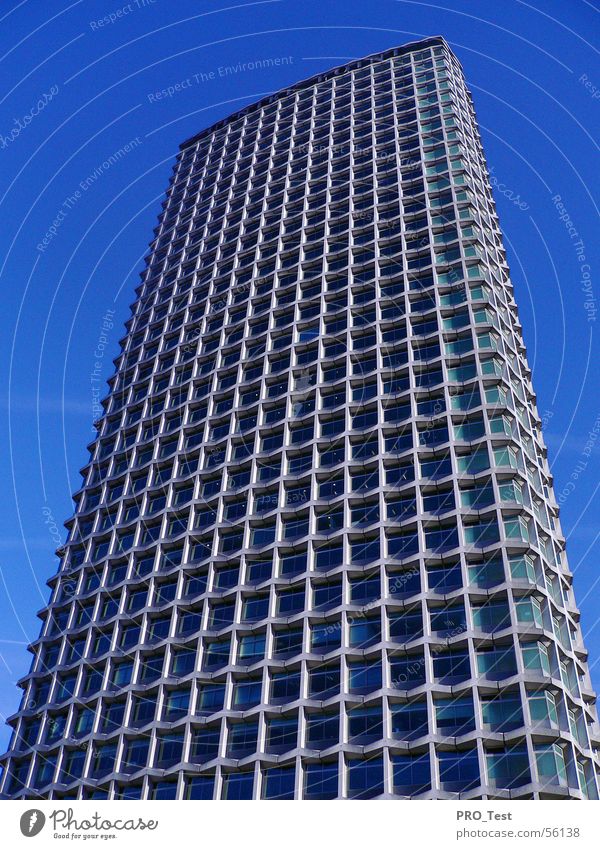 Wohnraum für Individualisten Hochhaus Gebäude London Stadt Beton Wohnung Architektur