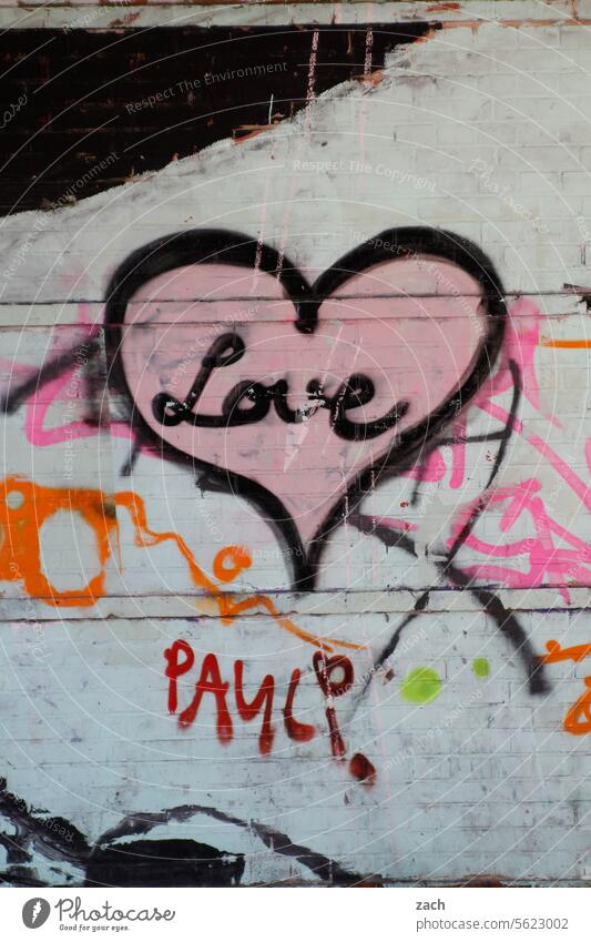 Love (St.) Pauli Valentinstag Herz Liebe Graffiti Romantik Verliebtheit Gefühle Liebeserklärung Liebesbekundung Liebesgruß herzförmig Zeichen