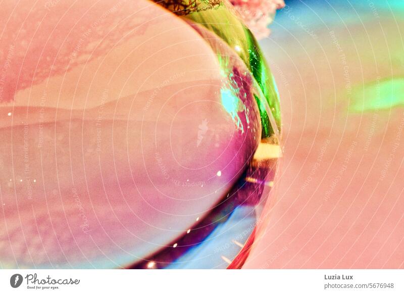 Glitzer, Tand und Licht Abfall Plastikfolie wiederverwerten Muster abstrakt unterschiedlich leuchtend farbig Farbe pink Strukturen & Formen Kunststoffverpackung