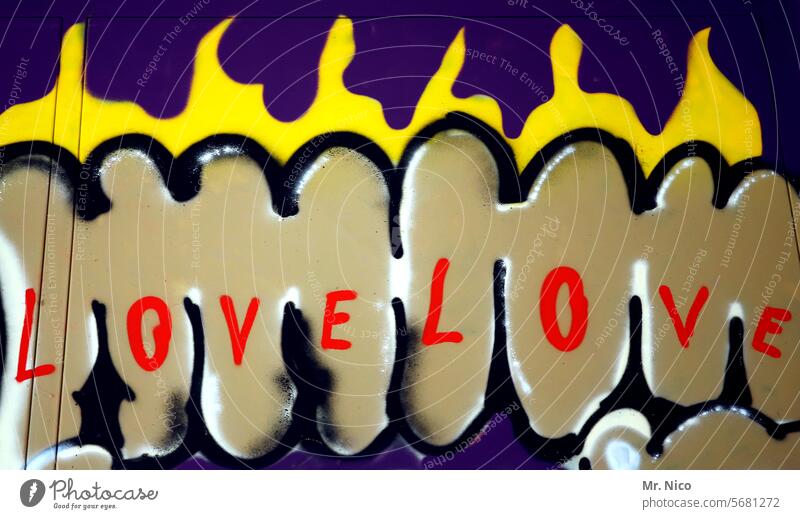 lovelove i love you Liebesgruß Love Liebeserklärung Liebesbekundung Gefühle Graffiti Schriftzeichen Romantik Zeichen Symbole & Metaphern Typographie wahre Liebe