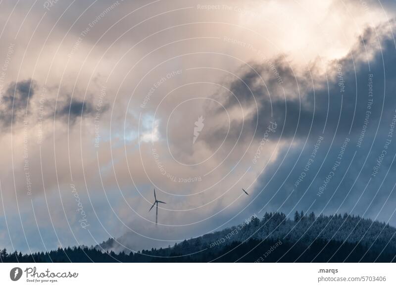Windräder nachhaltig Windkraft Umweltschutz Windenergie Wolken Erneuerbare Energie Energiewirtschaft Windrad Energie sparen Ökostrom Ressource ökologisch Himmel