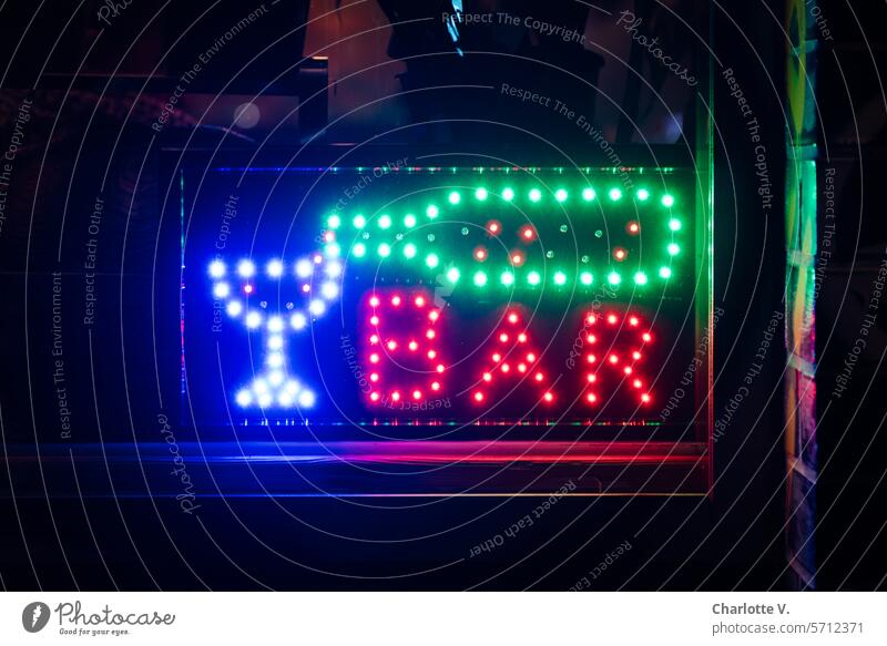 Wochenende - Zeit, um in die Bar zu gehen I Leuchtschrift Bar Leuchtschild Licht Schilder & Markierungen Schriftzeichen Hinweisschild Leuchtreklame Typographie