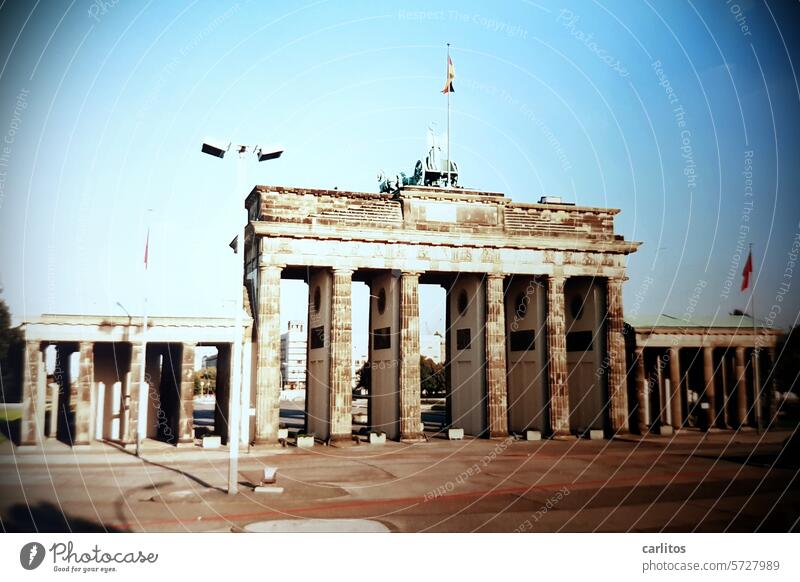 Städtereisen in den 80ern | Berlin, nur gucken, nicht hingehen .... BRD DDR Brandenburger Tor Sperrgebiet Grenze Grenzstreifen Teilung Hauptstadt Wahrzeichen