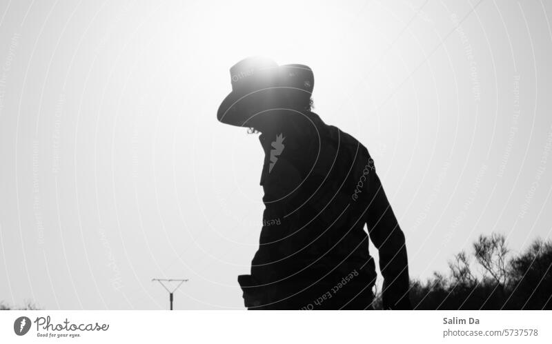Ästhetische künstlerische Silhouette Schwarz-Weiß-Fotografie Ästhetik Kunst Schwarzweißfoto Silhouetten schwarz auf weiß Model unbekannt kein Gesicht Porträt