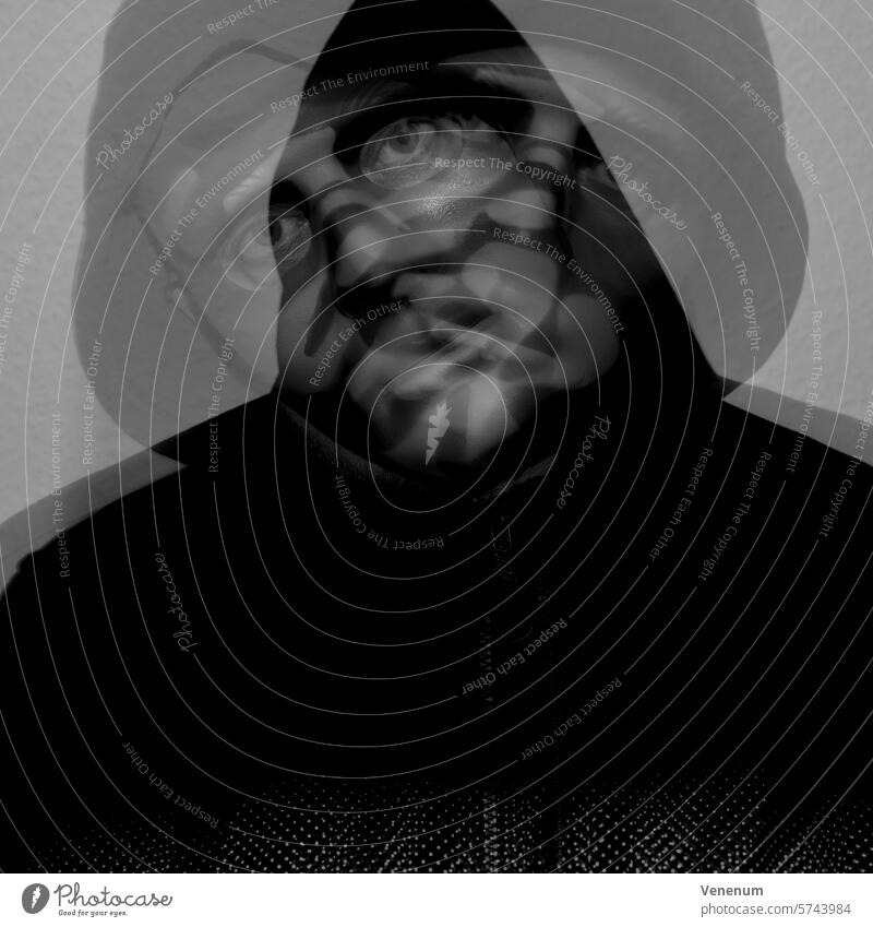 Abstraktes Portrait eines Mannes in Schwarz/Weiß Mensch peoples selfie Augen Gesicht abstrakte Fotografie Mann mittleren Alters porträtfotografie portraits