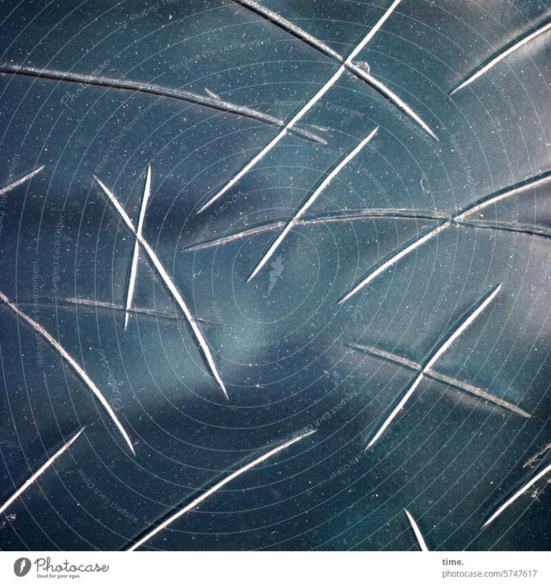 Sternzeichen Linie Muster Struktur Kunst Art schrill wild Blech Metall Striche kreuzen abstrakt blau silbrig