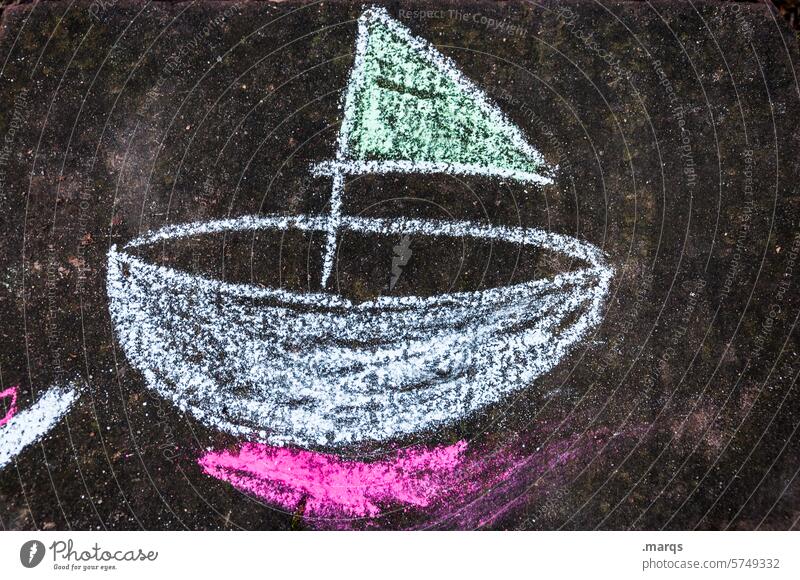 Nussschale Wasser spielen Kreide Kinderkunst Boot Kreidezeichnung Kinderzeichnung Segel Wasserfahrzeug Asphalt Farbstoff Straßenkreide Symbole & Metaphern
