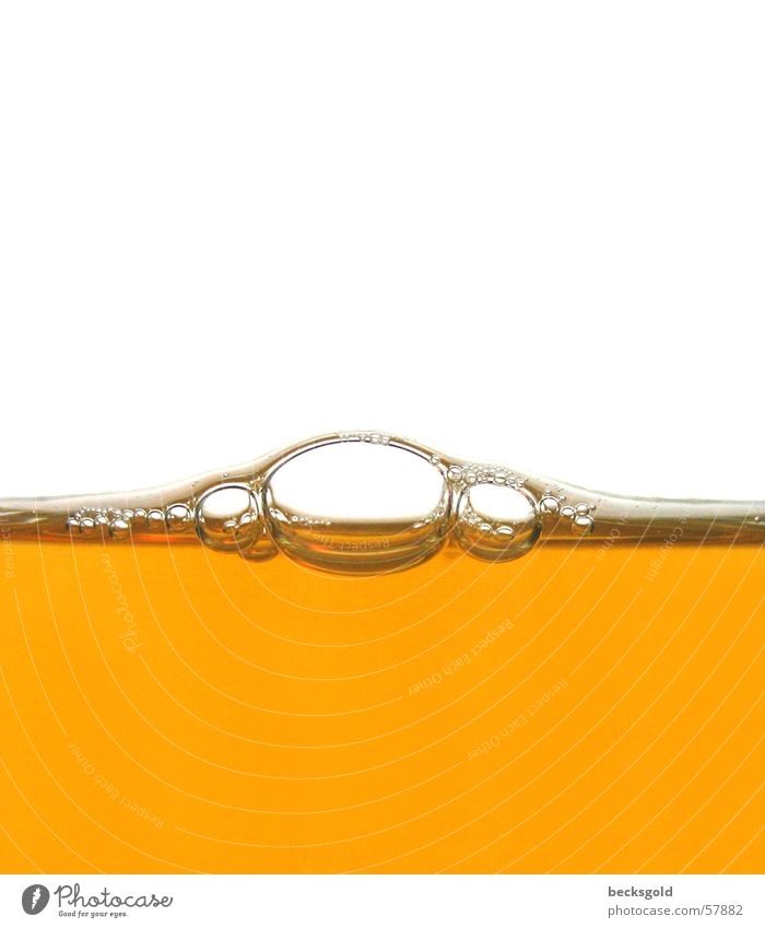 brabbel bubble Getränk Saft Makroaufnahme Seifenblase Bruch Blase blasen Tee orange Wasser Linse