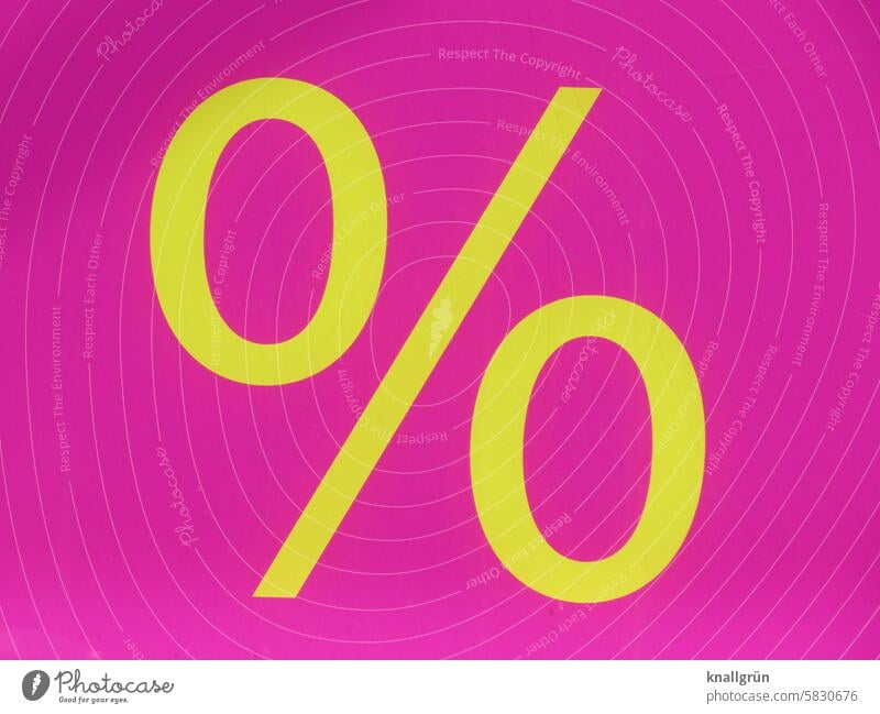 Prozentzeichen Mathematik sparen rechnen Ziffern & Zahlen Zeichen Sonderangebot Signalfarbe auffällig groß Werbung Farbfoto Schilder & Markierungen zählen