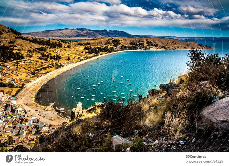 Copacabana in Bolivien Ferien & Urlaub & Reisen Tourismus Ausflug Abenteuer Ferne Freiheit Sightseeing Städtereise Sommer Wolken Klima Insel See Titicacasee