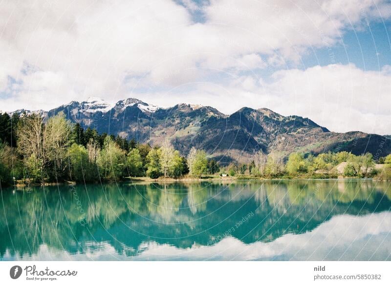 Reiseempfehlung – Vorarlberg Natur Farbfoto Außenaufnahme Landschaft Berge u. Gebirge Ferien & Urlaub & Reisen Ausflug Ferne Tourismus Umwelt