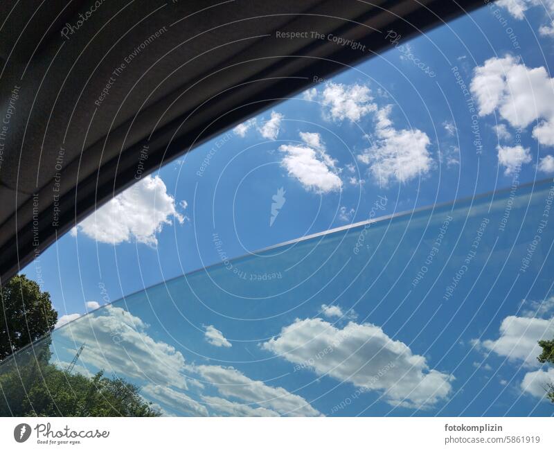 Fahrt ins Blaue Autofenster Fenster fahren Himmel blauer Himmel schönes Wetter Ausflug Blauer Himmel Wochenende Ferien & Urlaub & Reisen Sommerurlaub Freiheit