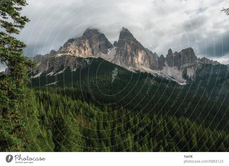 Feels like Kanada Berge gipfel spaziergang wandern dolomiten südtirol italien frei freiheit morgen morgendämmerung allein eisam ruhe ruhig still sonnenaufgang