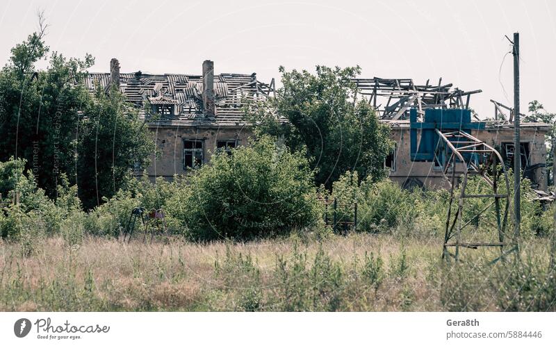 zerstörte Häuser in einer durch den Krieg in der Ukraine verlorenen Stadt Chasiv Jar Dnepropetrovsk Dnipro Charkow Kherson Odessa Poltawa Sumy Saporoschje