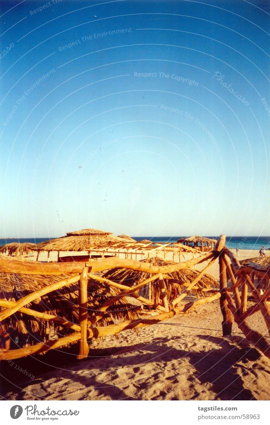 Treppe ins Blau II - Ägypten, Hurghada Umweltschutz Strand Sommer Physik träumen tauchen Ferienhaus Holz Haus Konstruktion Meer Ferien & Urlaub & Reisen