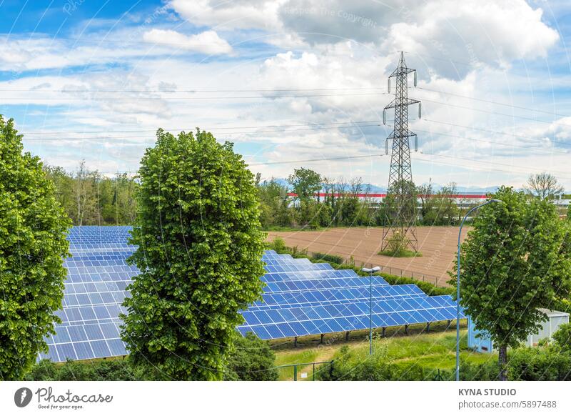 Sonnenkollektoren alternativ Hintergrund blau Zelle Zellen Sauberkeit Sammler Öko ökologisch Ökologie elektrisch Elektrizität Energie Umwelt umgebungsbedingt