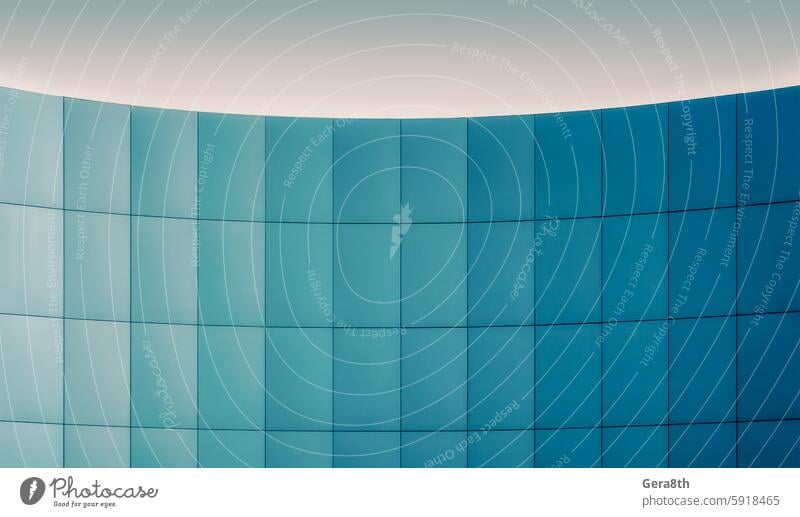 Wand eines modernen Gebäudes mit Blauabstufung abstrakt abstrakter Hintergrund Abstraktes Muster architektonischer Hintergrund Architekturmuster blanko blau