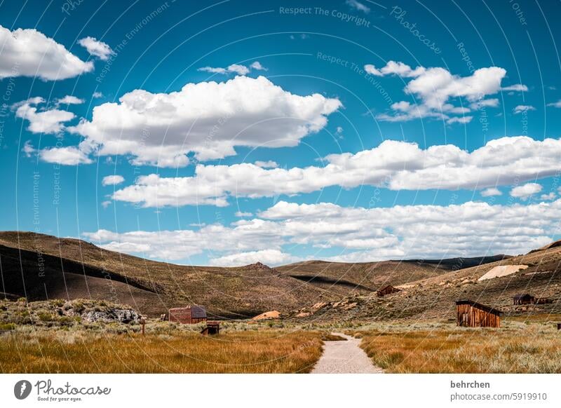 wolkengeschichten Ferne Ferien & Urlaub & Reisen Geisterstadt Vergangenheit anderes leben Kalifornien USA Amerika Abenteuer Bodie Ghost Town Himmel Wolken