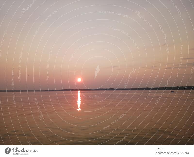 Sonnenuntergang am Strand von Regina Natur Landschaft keine Menschen Sonnenuntergangslandschaft reisen Sonnenuntergangshimmel Sonnenuntergangslicht Wasser