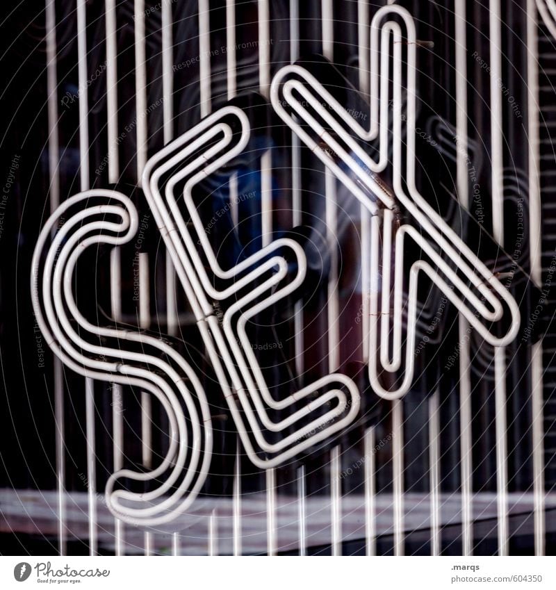 Klare Ansage Sex-shop Glas Schriftzeichen Linie einfach Lust Partnerschaft Sexualität Farbfoto Außenaufnahme Nahaufnahme abstrakt Strukturen & Formen
