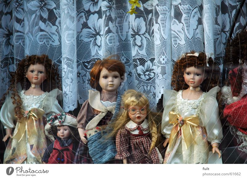 horror puppen Spielzeug Fenster gruselig Mädchen Freizeit & Hobby Frau Puppe Blick Statue Münster