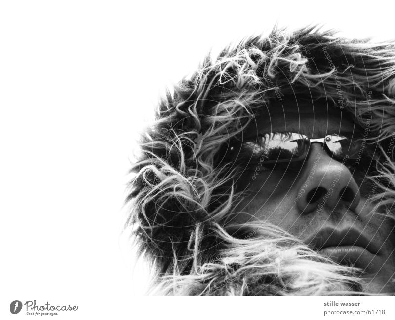 FROSTI Physik weich Brille Reflexion & Spiegelung Nasenhaar Nasenloch schwarz weiß kalt Einsamkeit Porträt Außenaufnahme Abenteurer Alaska Nordpol Südpol