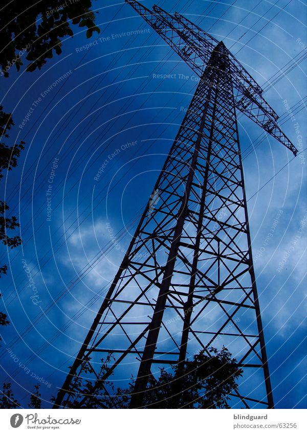 High Voltage Strommast 30 Antenne Elektrizität Energiewirtschaft Elektrisches Gerät elektrisch Leitung Hochspannungsleitung Gier Wolken Donnern Kabel Himmel