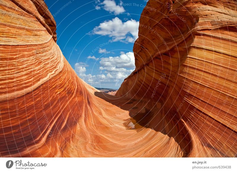 Restfeuchte Ferien & Urlaub & Reisen Tourismus Abenteuer Ferne Natur Landschaft Himmel Felsen Schlucht Wellen Wüste außergewöhnlich fantastisch blau orange