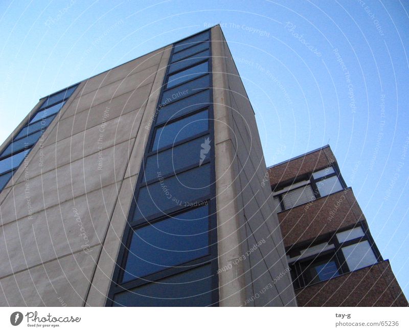 Braunschweig University Gebäude Fenster Haus Hochhaus Studium hohes gebäude tayfun buissnes buisness