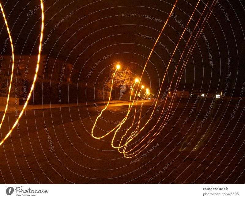 Streetlite Nacht Licht Straßenbeleuchtung Langzeitbelichtung Leuchtspur