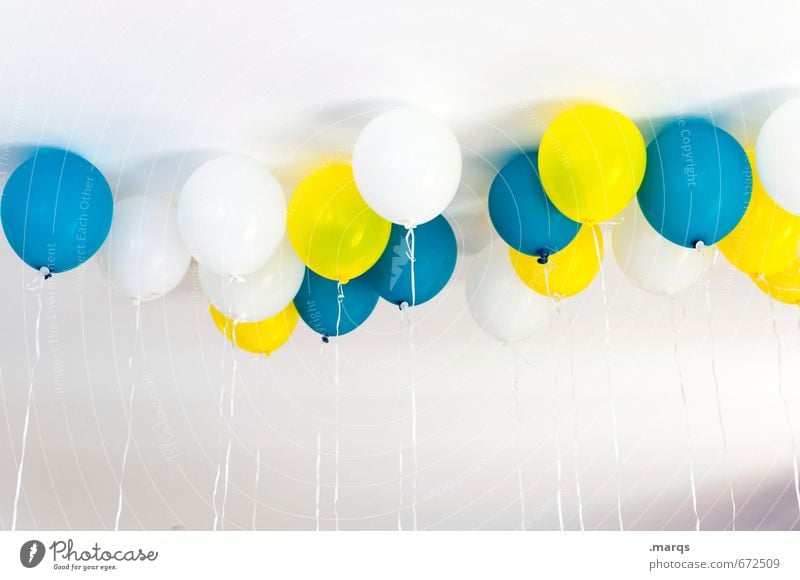 Partey Lifestyle Party Veranstaltung Feste & Feiern Hochzeit Geburtstag Luftballon Zeichen hell blau gelb weiß Freude Fröhlichkeit Zufriedenheit Lebensfreude