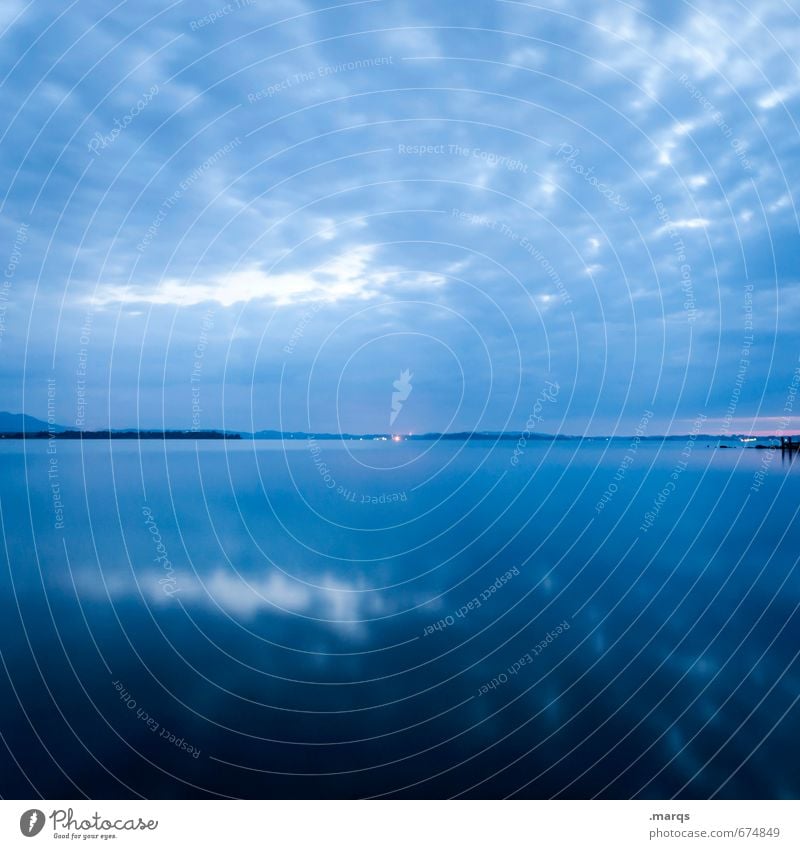 Spiegel Ausflug Umwelt Natur Landschaft Himmel Wolken Horizont Sommer See kalt blau Stimmung Farbe Farbfoto Außenaufnahme Menschenleer Textfreiraum oben