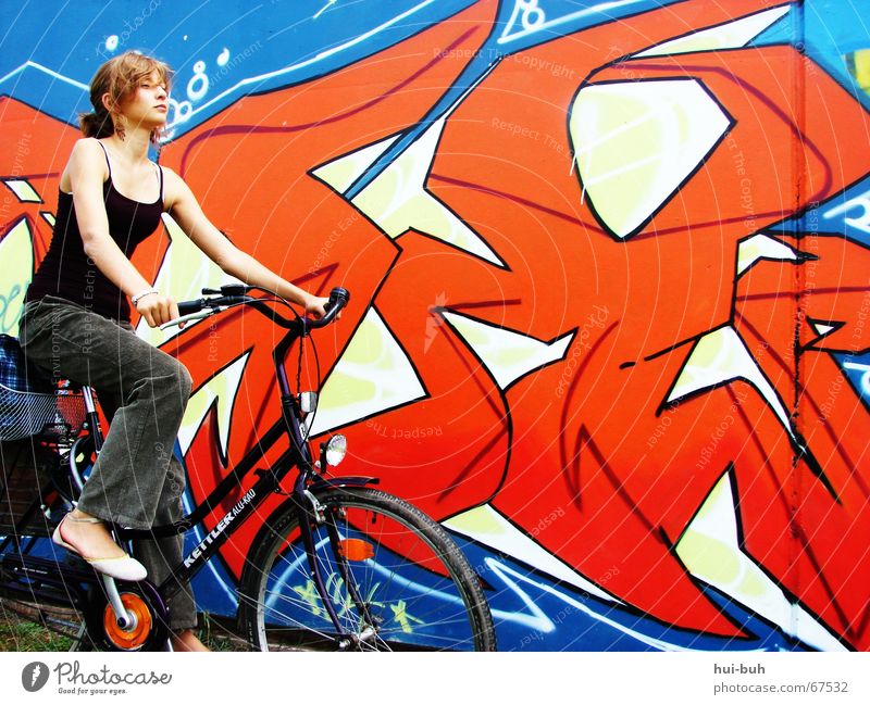 drive away-angebote Fahrrad rot lässig lustig Hose Motorradfahrer violett Top Schuhe Hand fahren Licht grafity Farbe Coolness blau fortbewegen dynamo