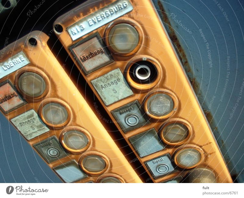 Buttons Knöpfe gelb Elektrisches Gerät Technik & Technologie Taster Statue Elektronik Schalter