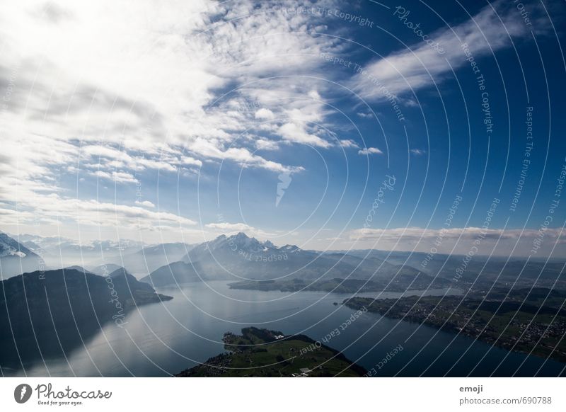 deep Umwelt Natur Urelemente Erde Luft Wasser Himmel Schönes Wetter Alpen Berge u. Gebirge See natürlich blau Rigi Schweiz Vierwaldstätter See Tourismus