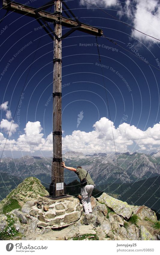 Gipfelstürmer Österreich wandern Bergsteigen Wolken Berge u. Gebirge Alpen silvrettagebirge Klettern Aussicht blau Himmel