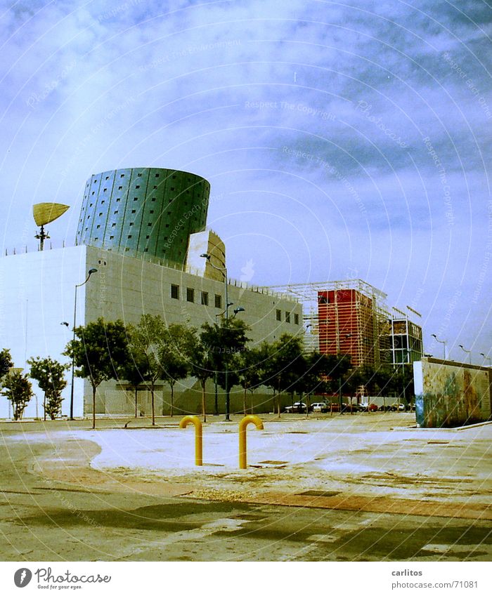 EXPO Sevilla Spanien Weltausstellung Verfall nutzlos Subvention verschwenden exposición universal de sevilla 1992 universal exhibition sevilla 92 Architektur