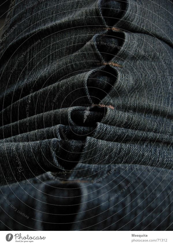 Jeans2 Hose Stoff Naht Falte dunkel Bekleidung Industrie Freude Jeanshose Strukturen & Formen
