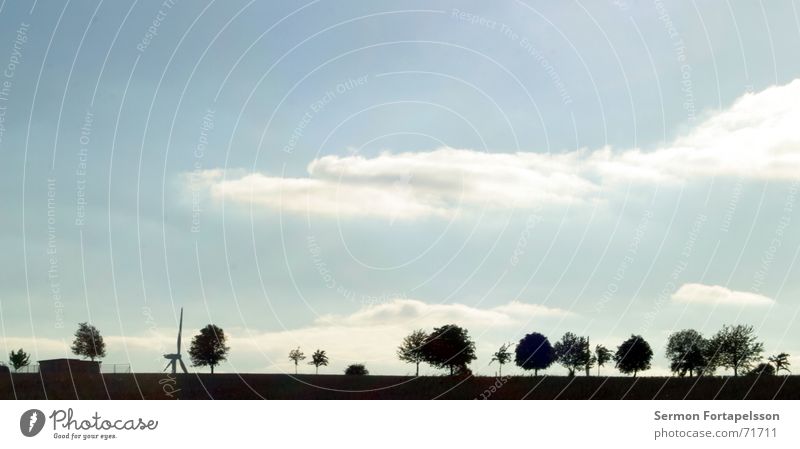 provinz, skyline II bunt Baum Wolken Feld Sommer Nachmittag Samstag Einsamkeit Landwirtschaft Wiese Wald flach Elektrizität Energiewirtschaft Haus Dorf Himmel