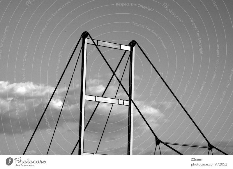 bridge geometry Geometrie Wolken Himmel abstrakt Stahl oben Brücke Linie Netz Baugerüst himml sky hinüber