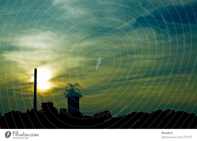 Dual-Core Sonnenenergie Kohlekraftwerk Elektrizität Ruhrgebiet Sonnenuntergang Wolken Umweltschutz Versorgung Abenddämmerung Fabrik Energiewirtschaft Atom