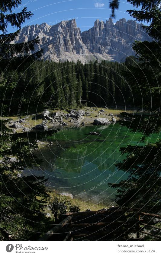 Karersee See Dolomiten Klarheit Nadelbaum Reflexion & Spiegelung Nachmittag karersee latemar klares wasser Idylle Berge u. Gebirge ruhig zeit zum nachdenken